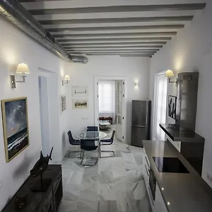 Elegant Cadiz